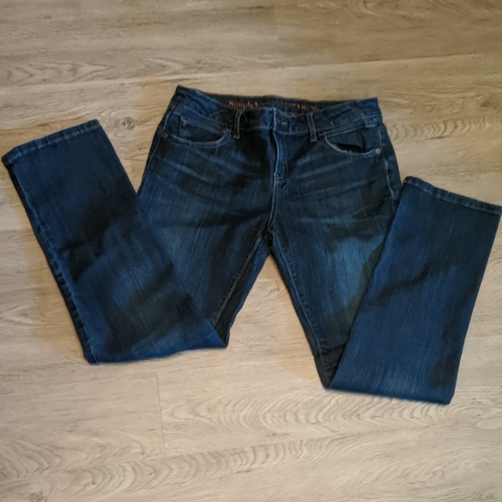 4for$25 Simply Vera Wang roll cuff Capri size 4